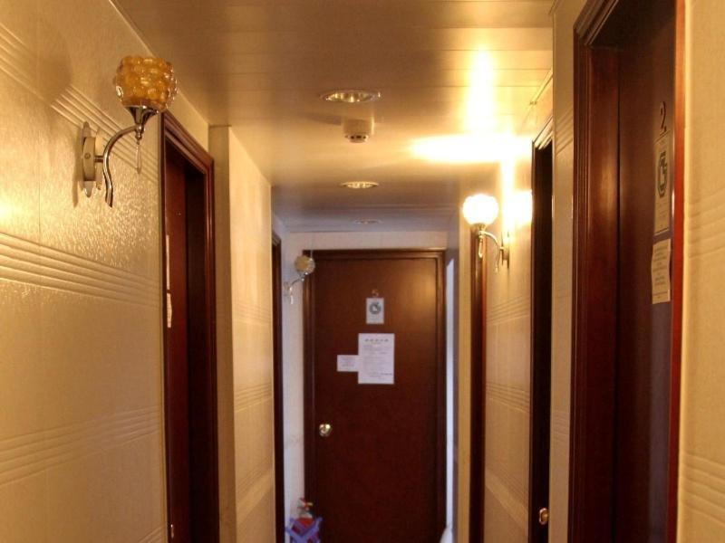 Cynthia'S Inn Kowloon  Exterior photo